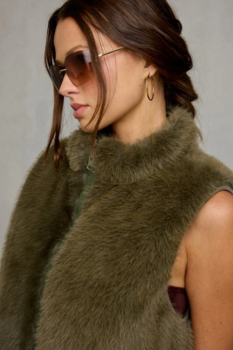 Steve Madden Brady Reversible Puffer Vest