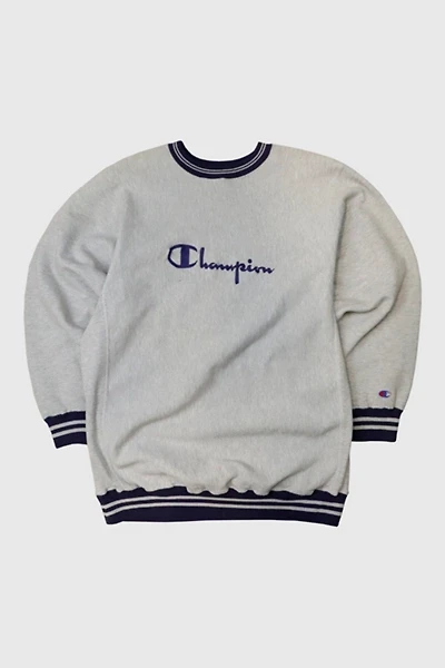 Vintage Champion Reverse Weave Embroidered Sweatshirt