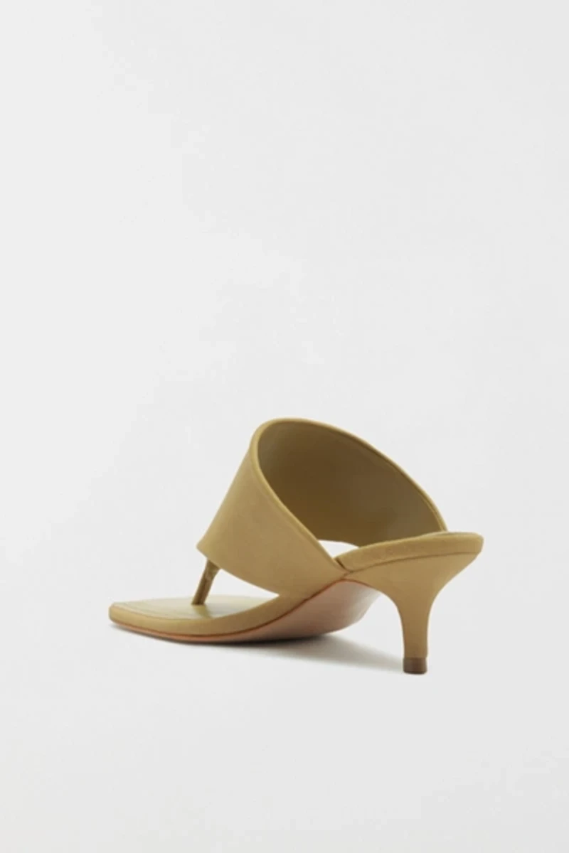 Schutz Sage Mid Stiletto Thong Heel