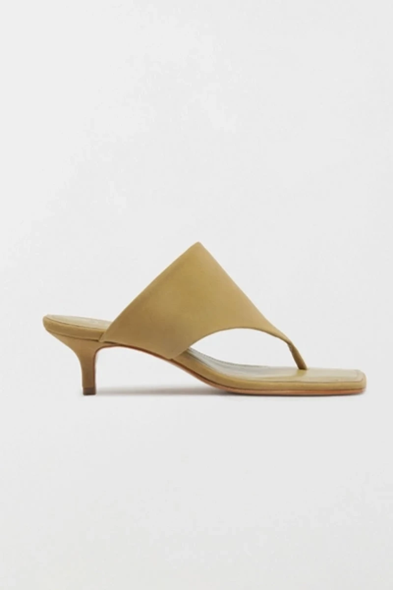Schutz Sage Mid Stiletto Thong Heel