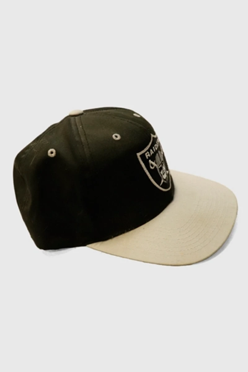 Vintage Raiders Black and White Snapback Hat