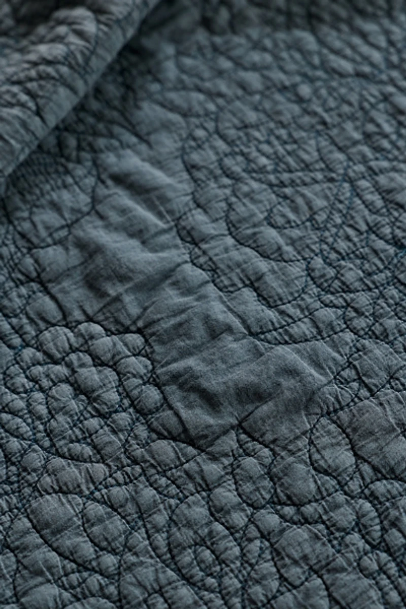 Mystical Floral Cotton Quilt Set