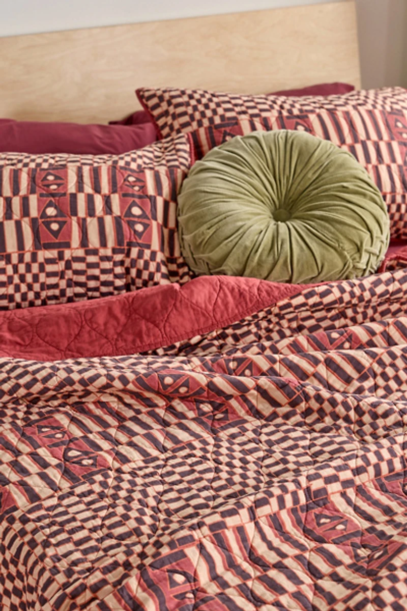 Jungalow Verona Geo Patterned Reversible Quilt Set
