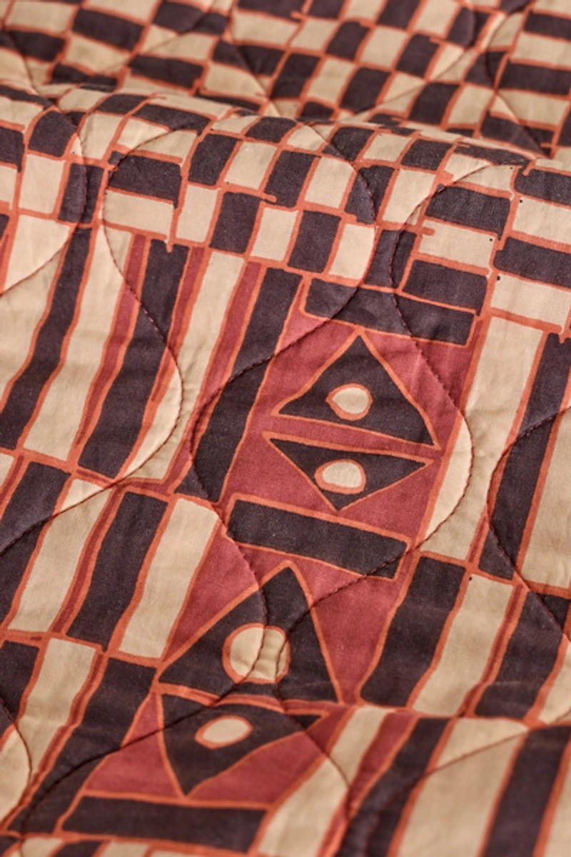 Jungalow Verona Geo Patterned Reversible Quilt Set