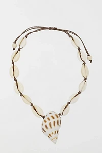 Velvet Luna Cowrie Shell Choker With Seashell Pendant
