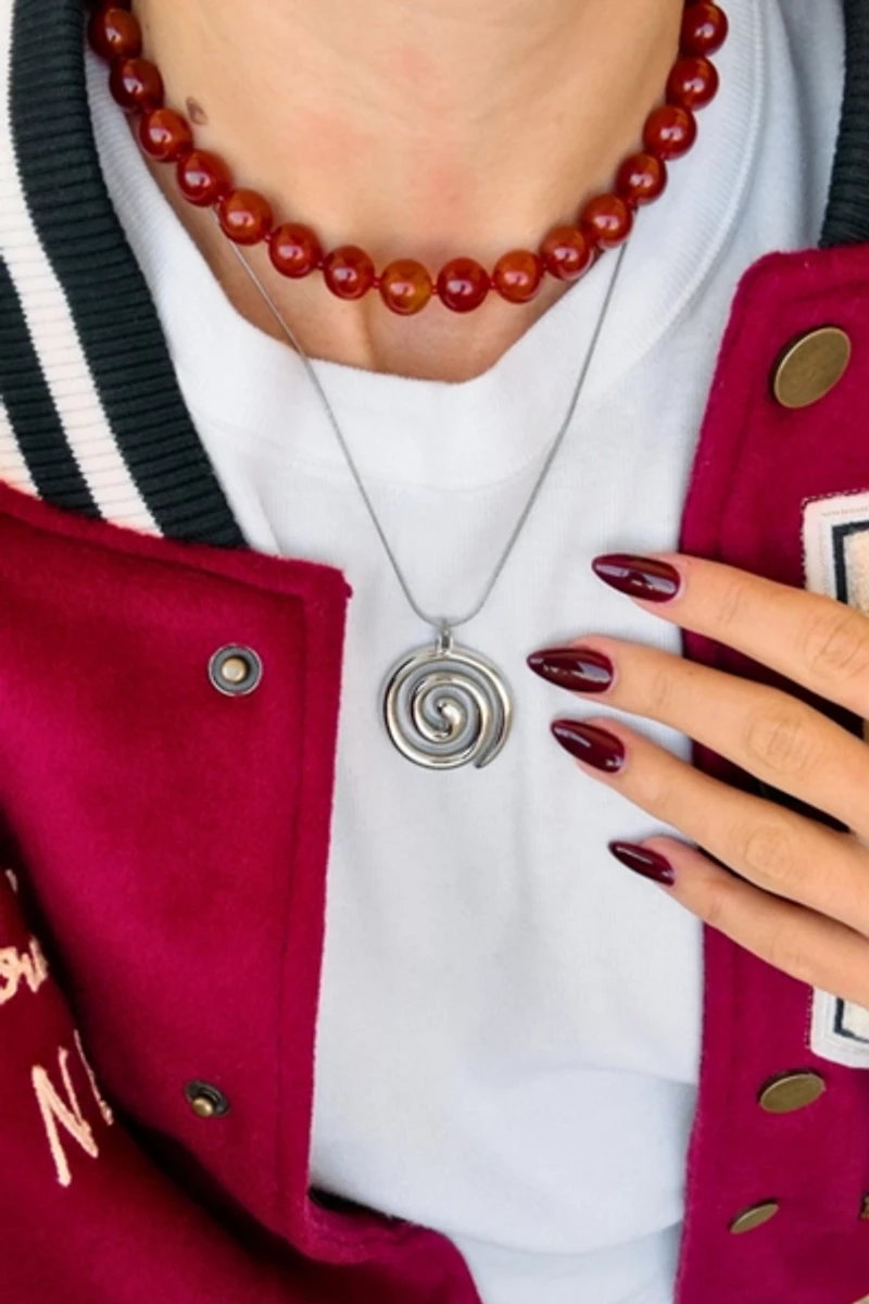 Petit Moments Swirl Chain Necklace
