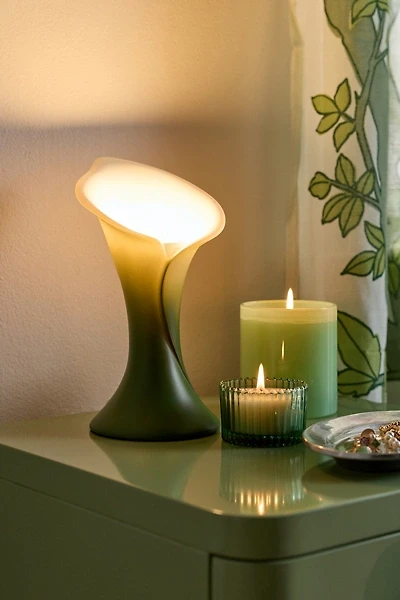 Calla Lily Figural Table Lamp