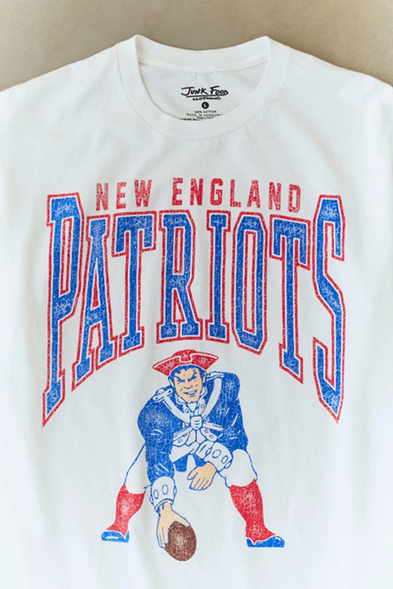 NFL New England Patriots Vintage Graphic Tee