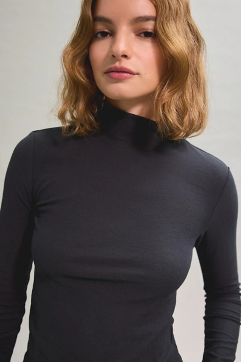 BDG Turtleneck Long Sleeve Spill The Tee