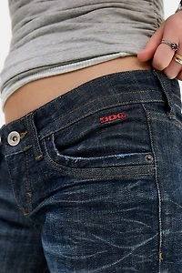 BDG Ryen Low-Rise Skinny Straight Jeans