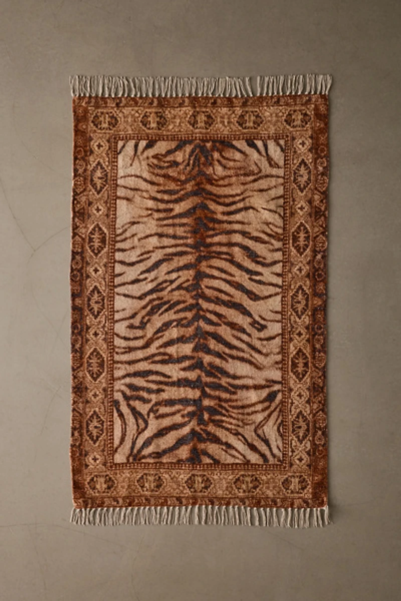 Jaya Animal Digital Printed Chenille Rug