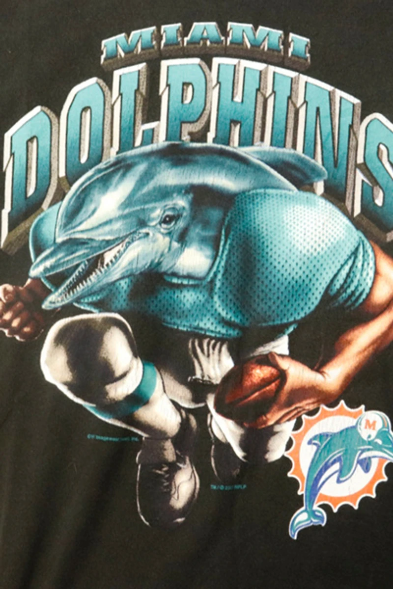 Vintage 2001 Miami Dolphins Football Player Graphic T-Shirt