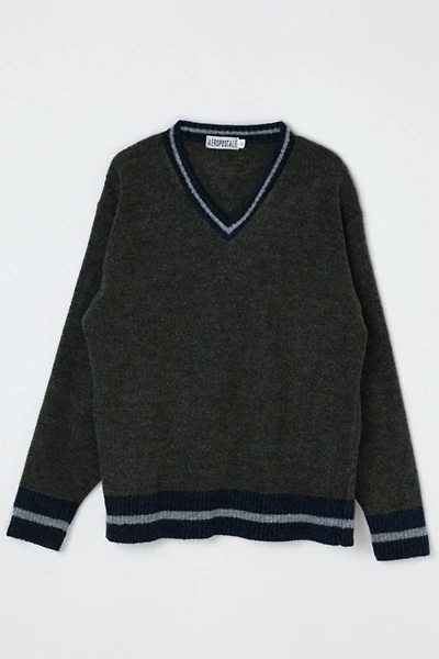 Vintage 90s Dark Green V-Neck Fleece Sweater