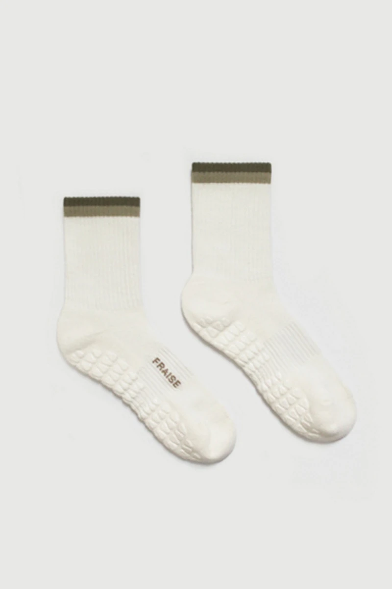 Fraise Harvest Grip Socks Set of 3