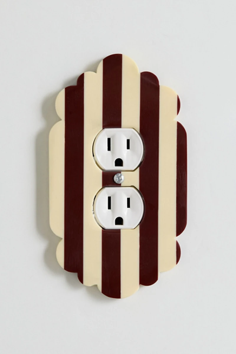 Marnie Scalloped Resin Switch Plate