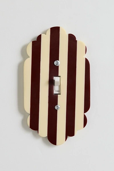 Marnie Scalloped Resin Switch Plate
