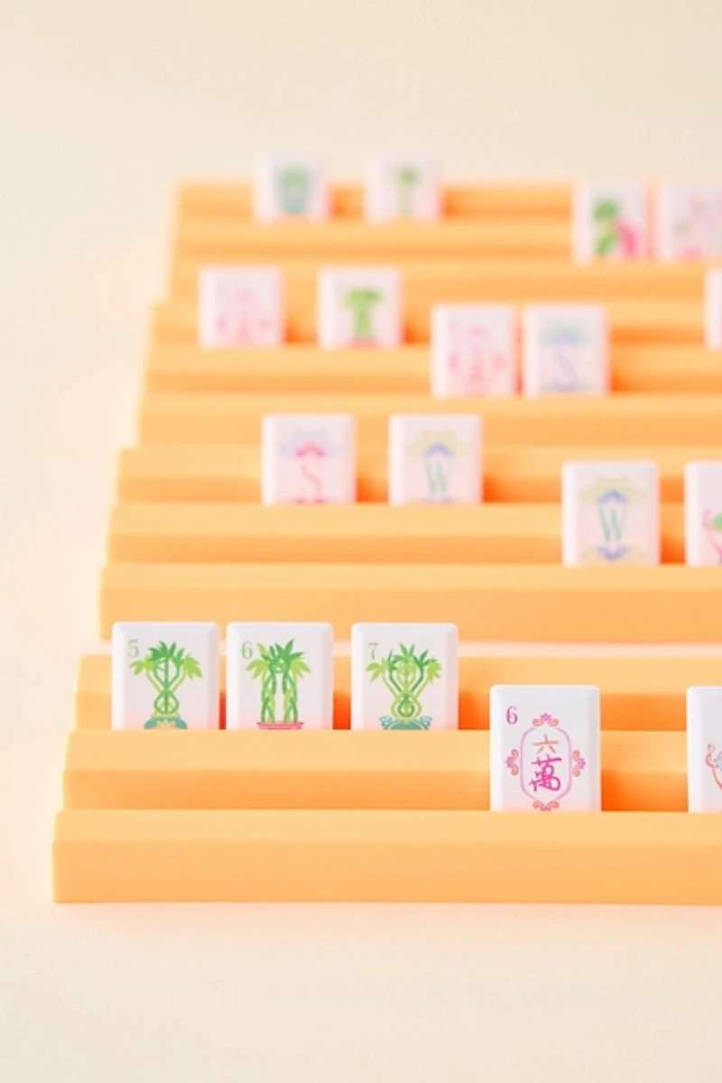 Oh My Mahjong Poppy Debutante Tile Set