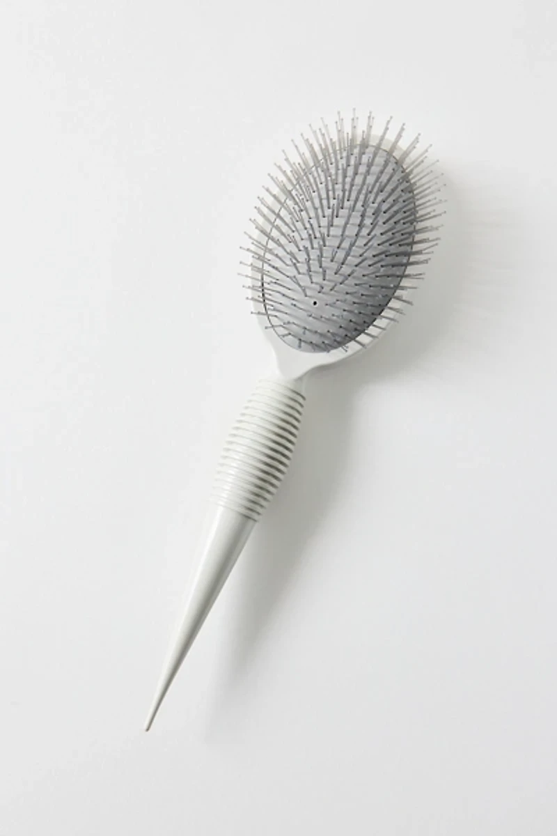 arachne RootRenew™ Hairbrush