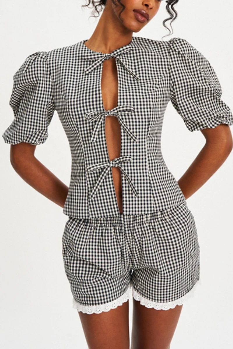 Miss Circle Qusayla Gingham Bubble Sleeve Bowtie Top