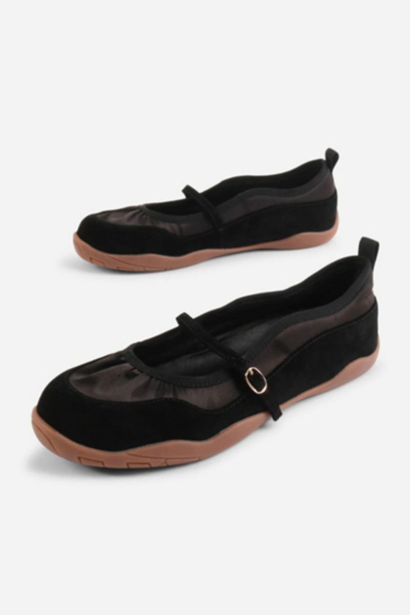 Intentionally Blank Pulse Suede Mary Jane Ballet Sneaker