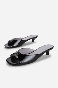 Intentionally Blank Cee Kitten Heel Mule