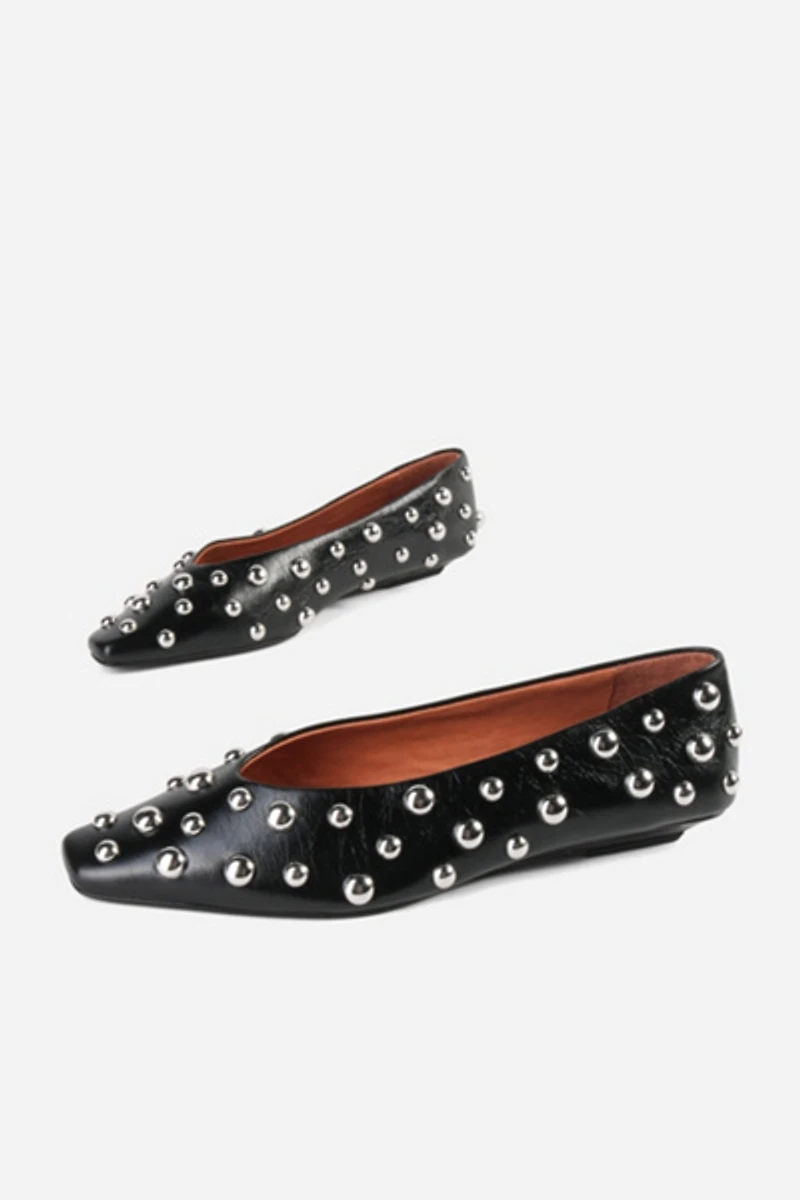 Intentionally Blank Switch Dome Studded Flats