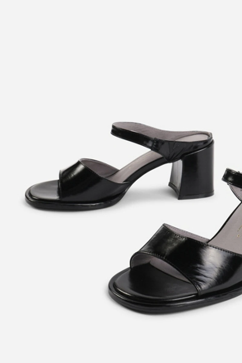 Intentionally Blank Apex Block Heel Sandal