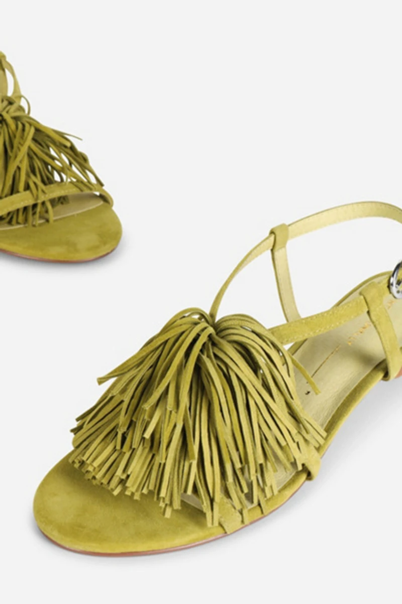 Intentionally Blank Chaperone Fringe Kitten Heel