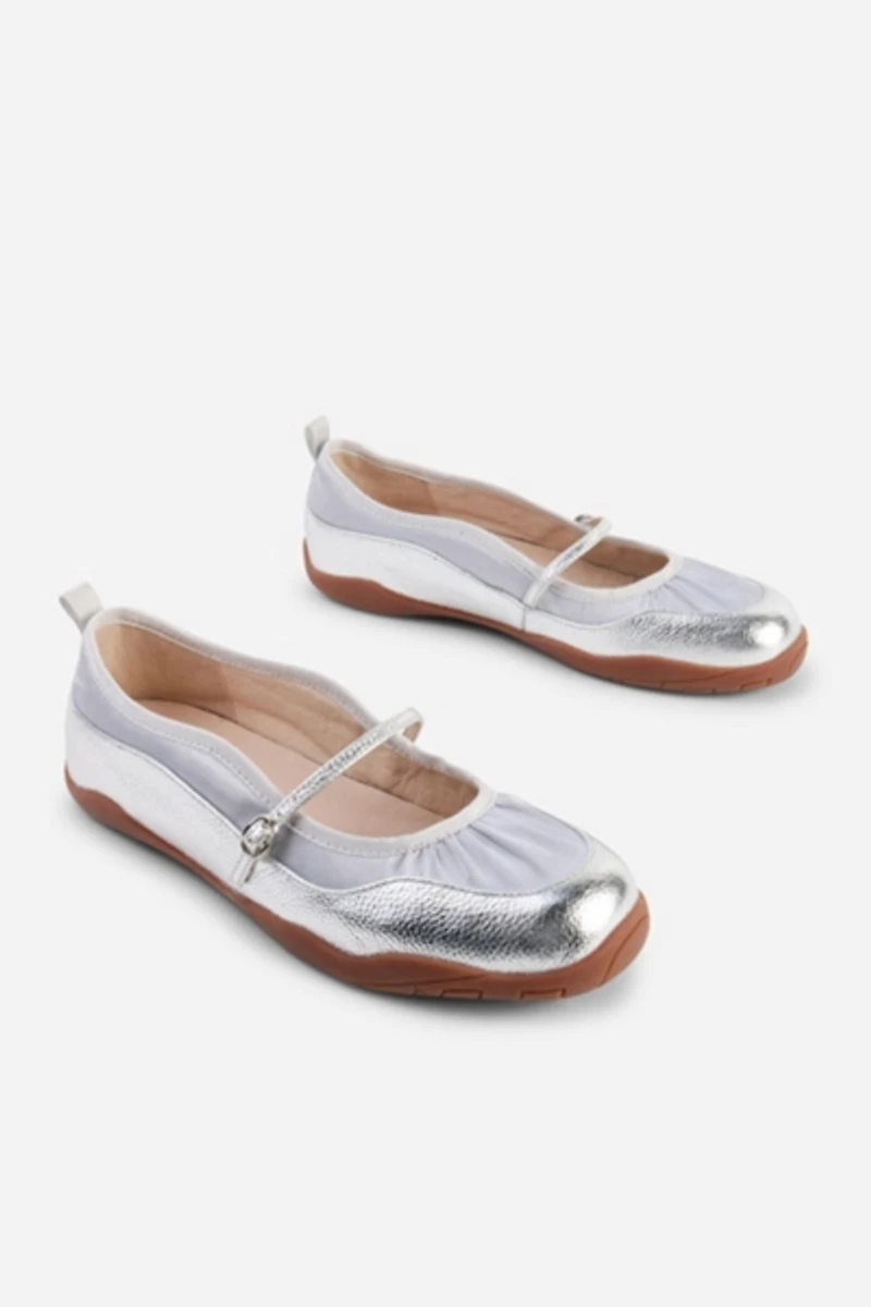 Intentionally Blank Pulse Leather Mary Jane Ballet Sneaker