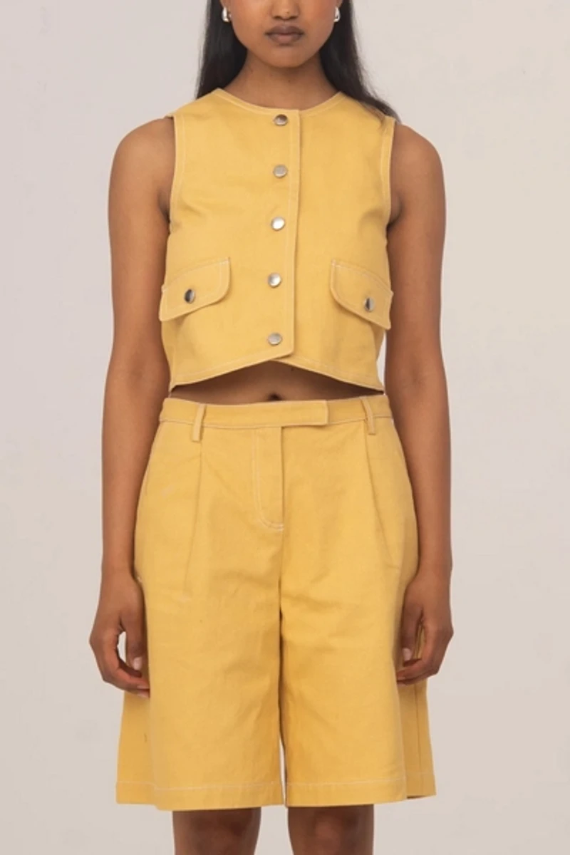 Carmen Says Desk Pale Denim Bermudas