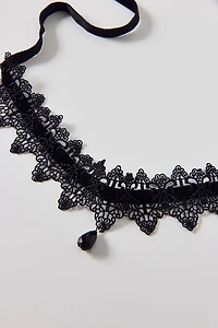 Ascendant Ribbon Lace Choker Necklace