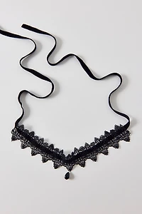 Ascendant Ribbon Lace Choker Necklace