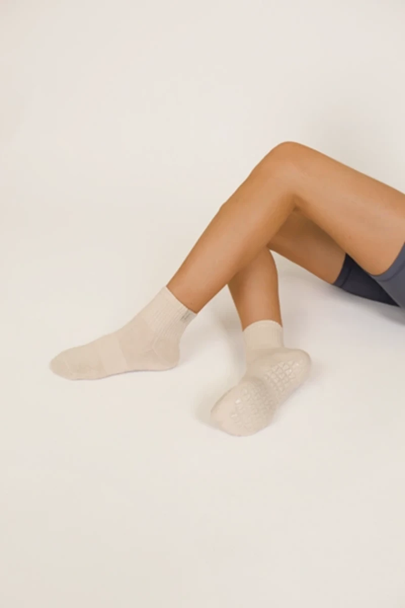 Fraise Quarter Crew Grip Socks (Set of 3)
