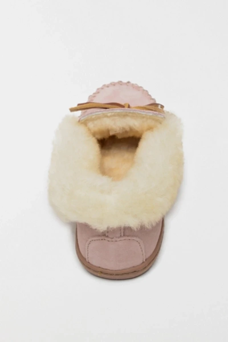 Minnetonka Alpine Suede Sheepskin Slippers