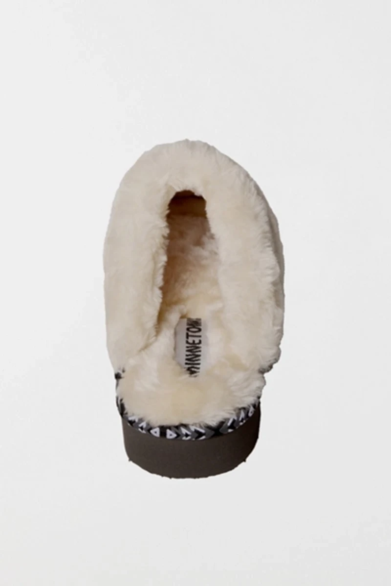Minnetonka Cerise Scuff Slippers