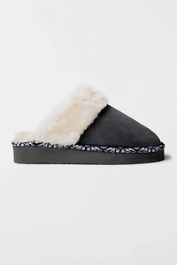 Minnetonka Cerise Scuff Slippers