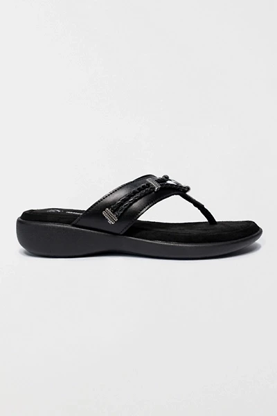 Minnetonka Silverthorne 360 Thong Sandals