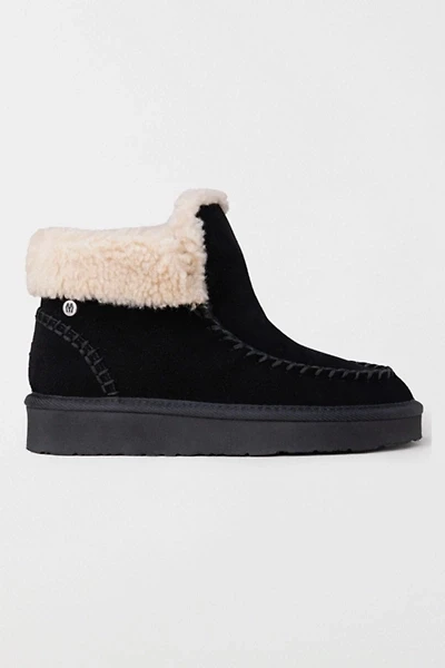Minnetonka Chandra Suede Berber Lined Ankle Boots