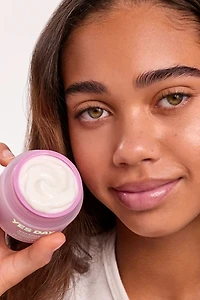 Yes Day Whip Dream Moisturizer