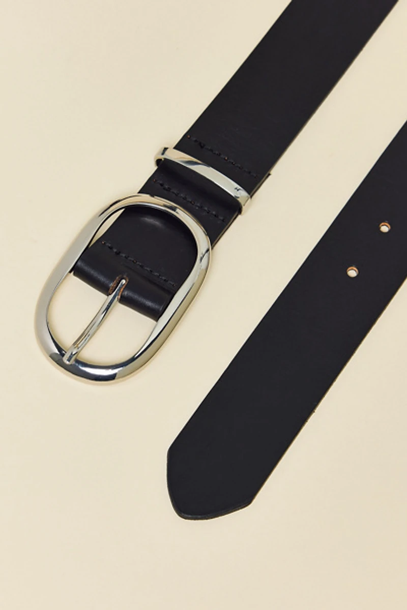 BDG Oval Buckle Wide Leather Belt