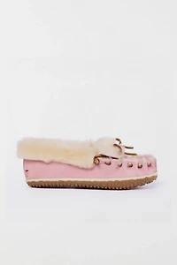 Minnetonka Suede Ultimate Sheepskin Slippers