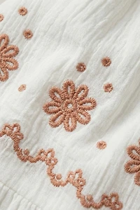 Modenaire Sleeveless Delicate Lace Trim Embroidered Maxi Dress