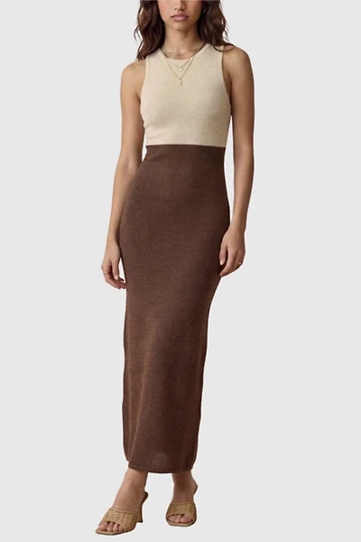 Modenaire Two-Tone Sleeveless Contoured Waist Maxi Dress