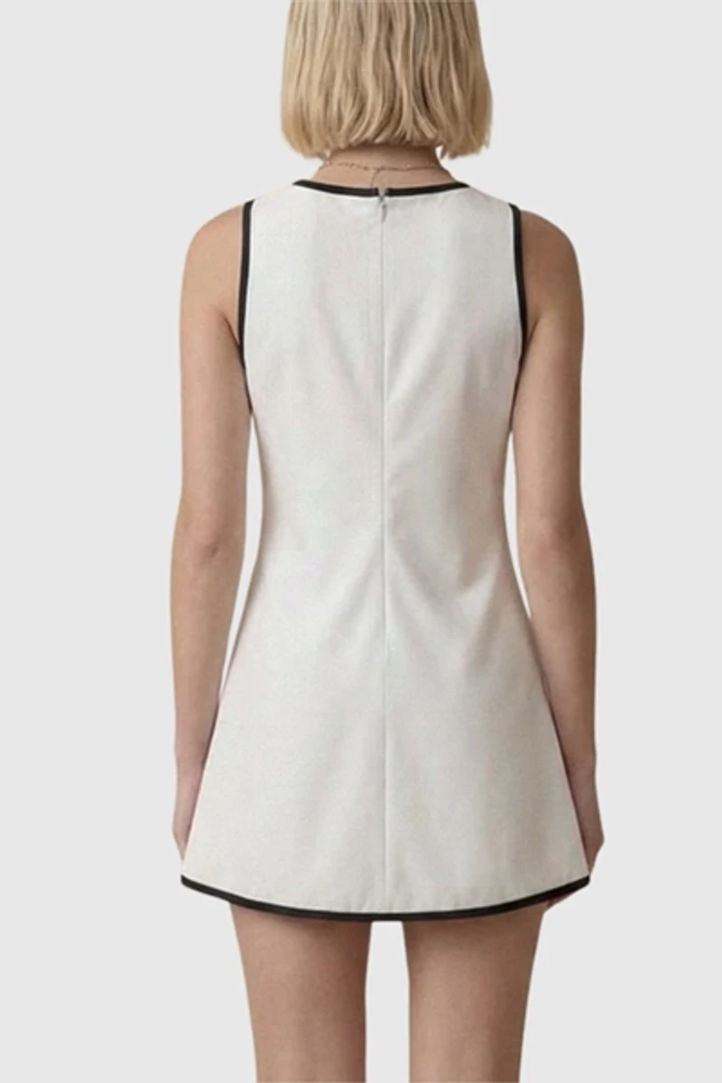 Modenaire Sleeveless Mini Shift Dress