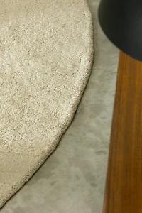 Revival Catlett Round Washable Wool Rug