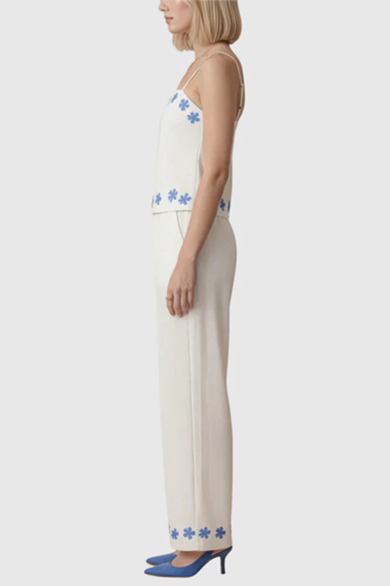 Modenaire Floral Embroidered Two-Piece Set with Camisole and Wide-Leg Pants