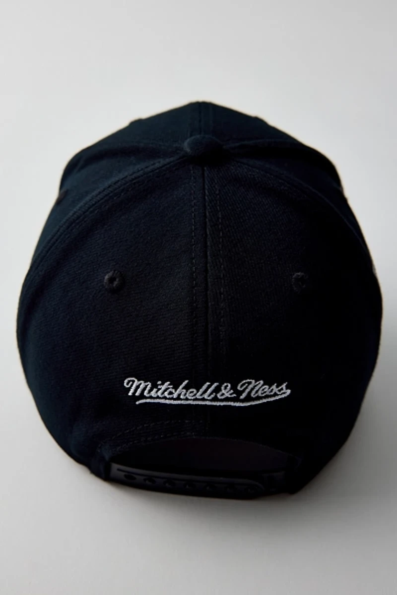 Mitchell & Ness MLB Seattle Mariners Panda Pro Snapback Hat