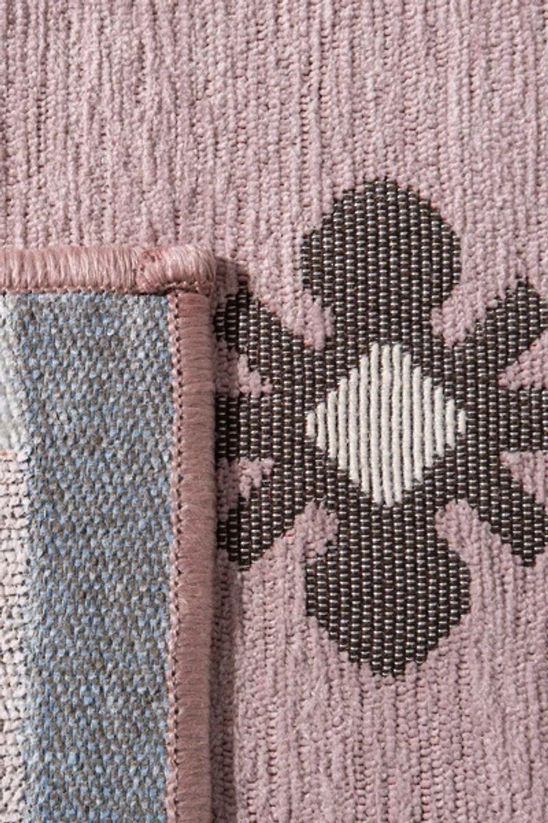 Revival River Slim Washable Rug