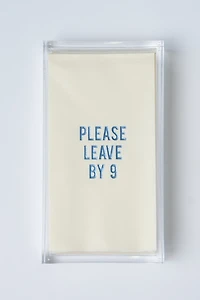 No Reservations Disposable Hand Towel