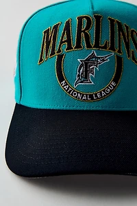 Mitchell & Ness MLB Miami Marlins Pro Snapback Hat